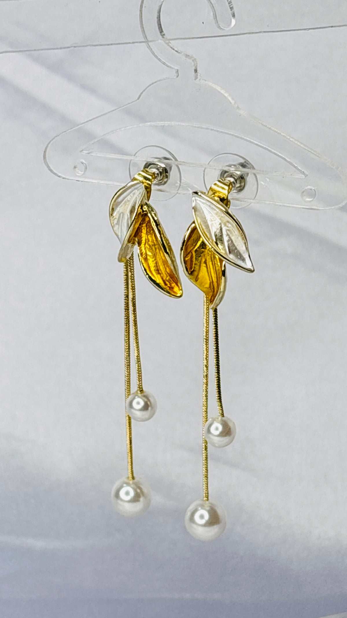 Pearlleaf Cascade Earrings