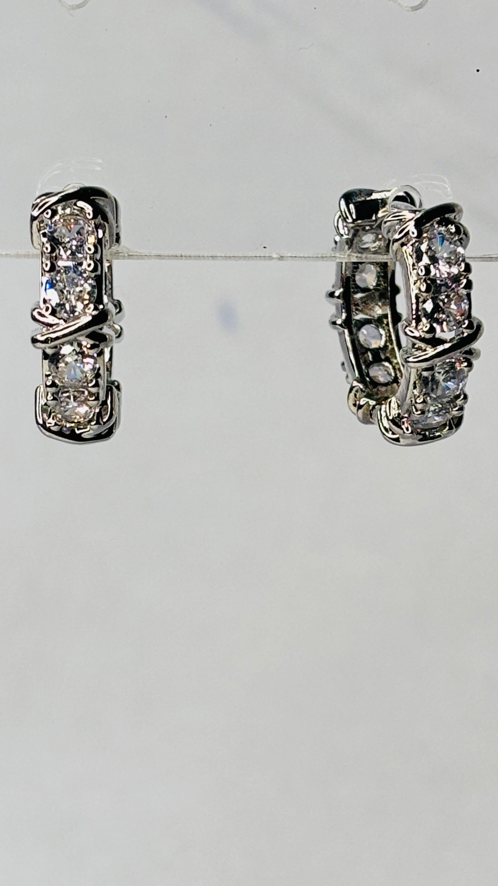 Majesté Diamond earrings