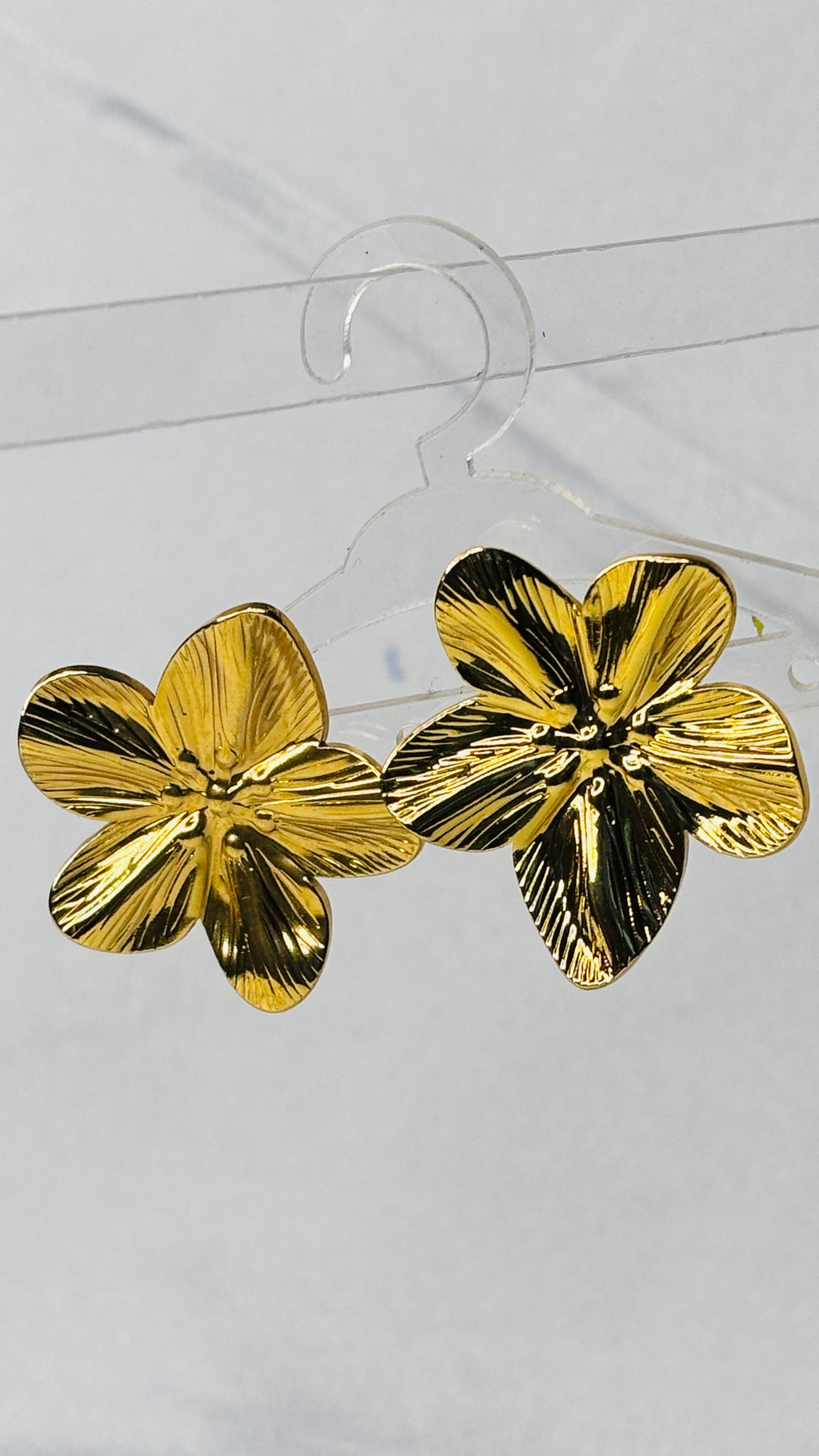 Stellar Bloom Earrings-Golden Petals