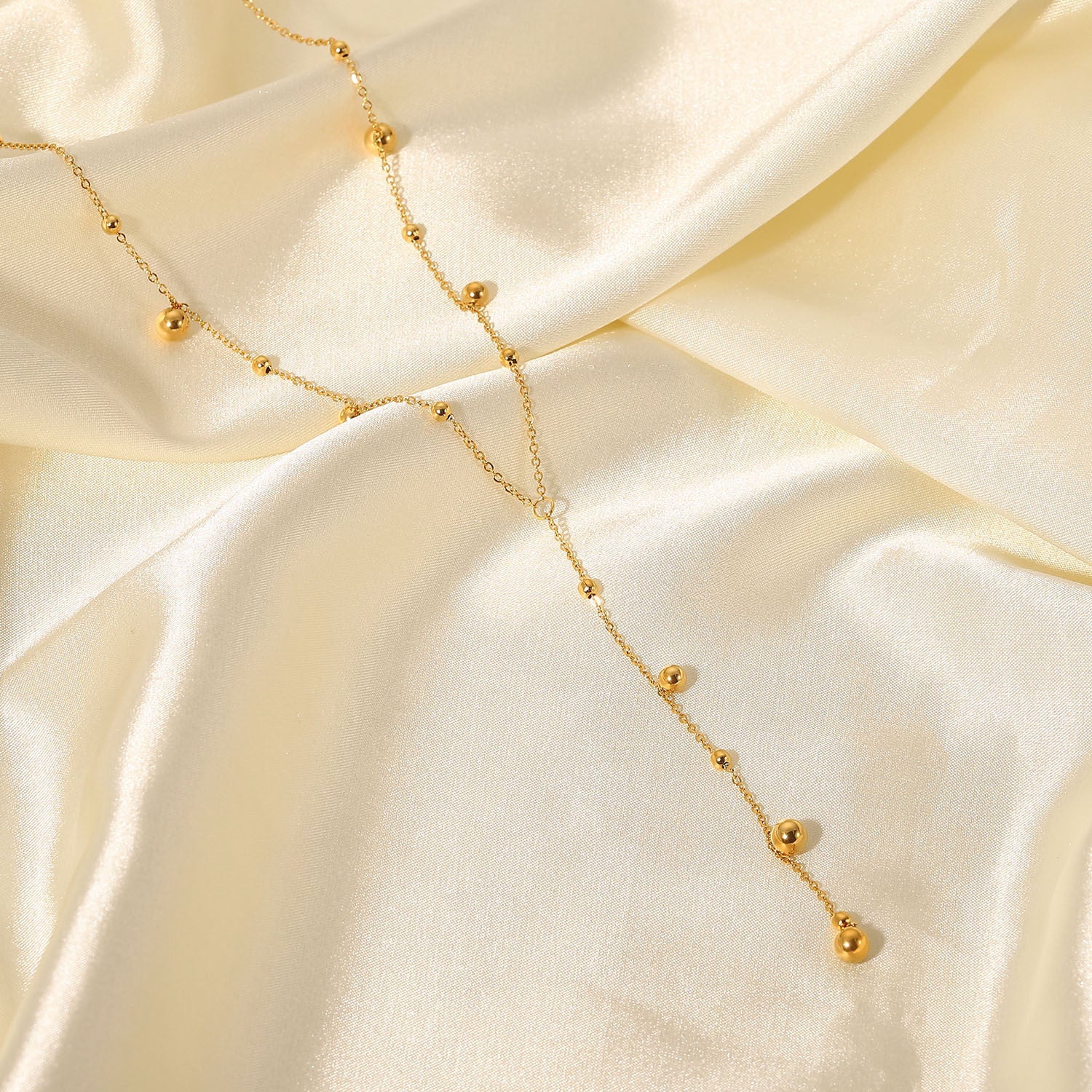 Stardust Trail- Golden Glow necklace