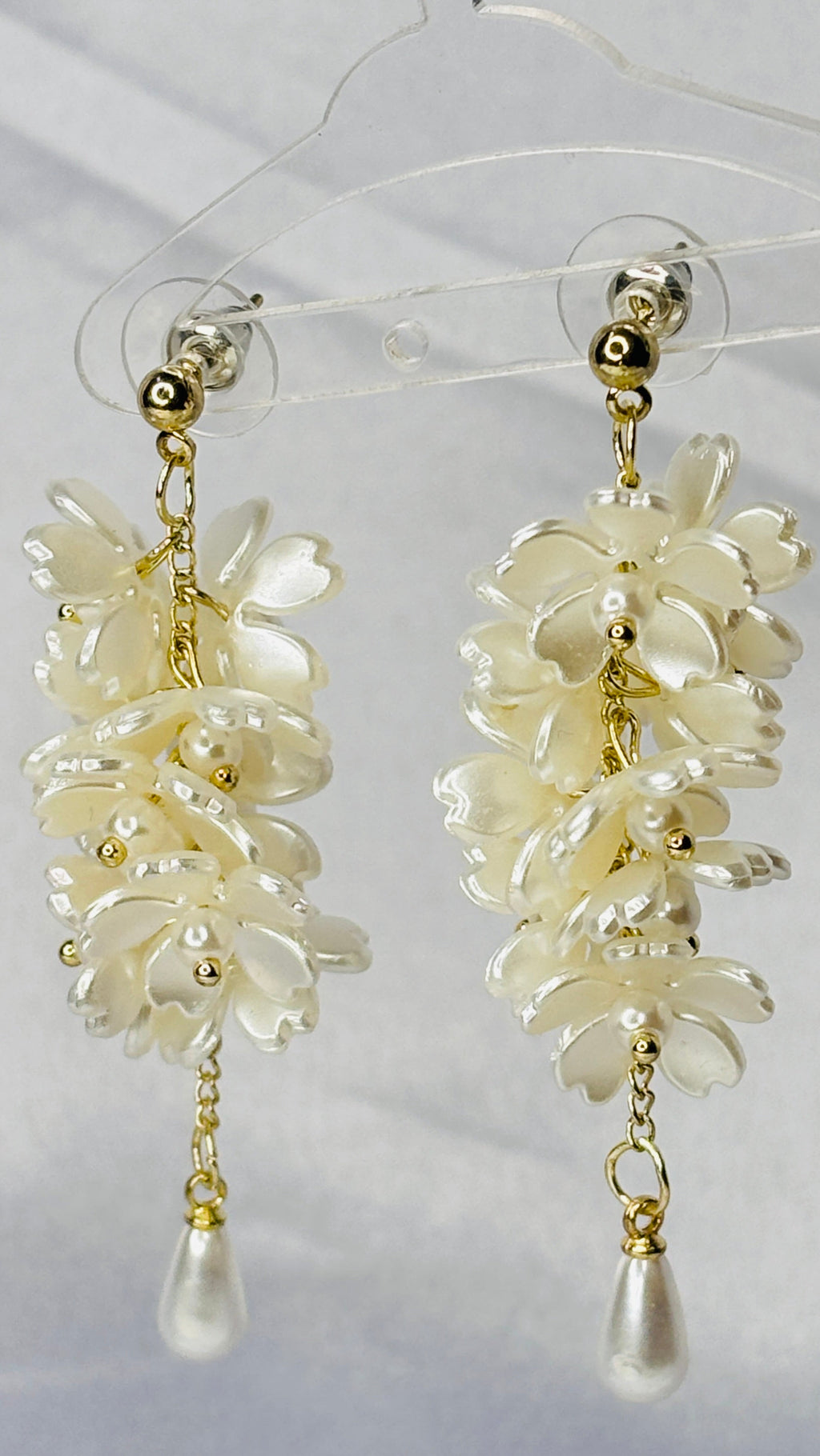 Pearl Blossom Cascade