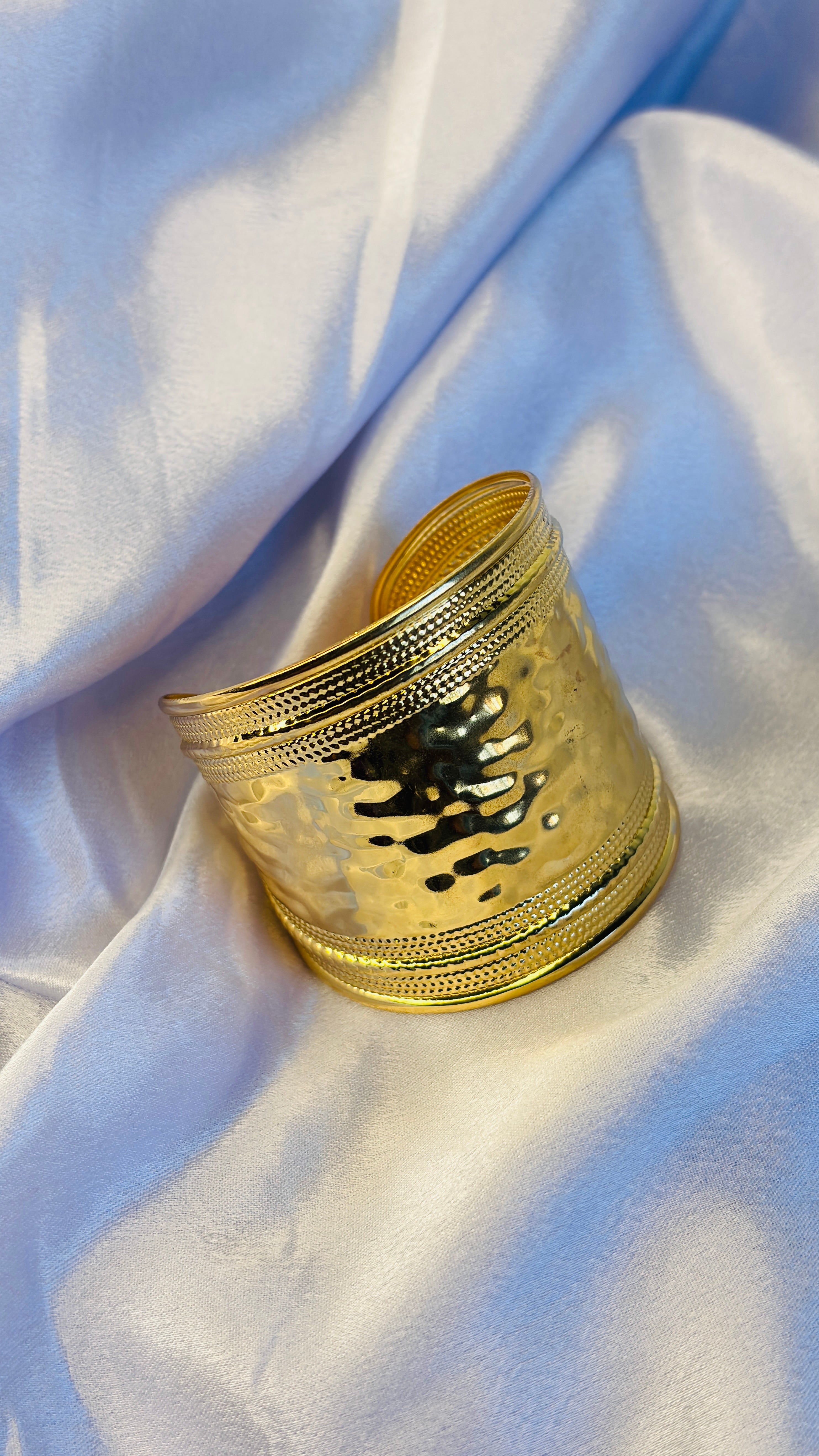 Solar Flare Cuff- Golden Radiance