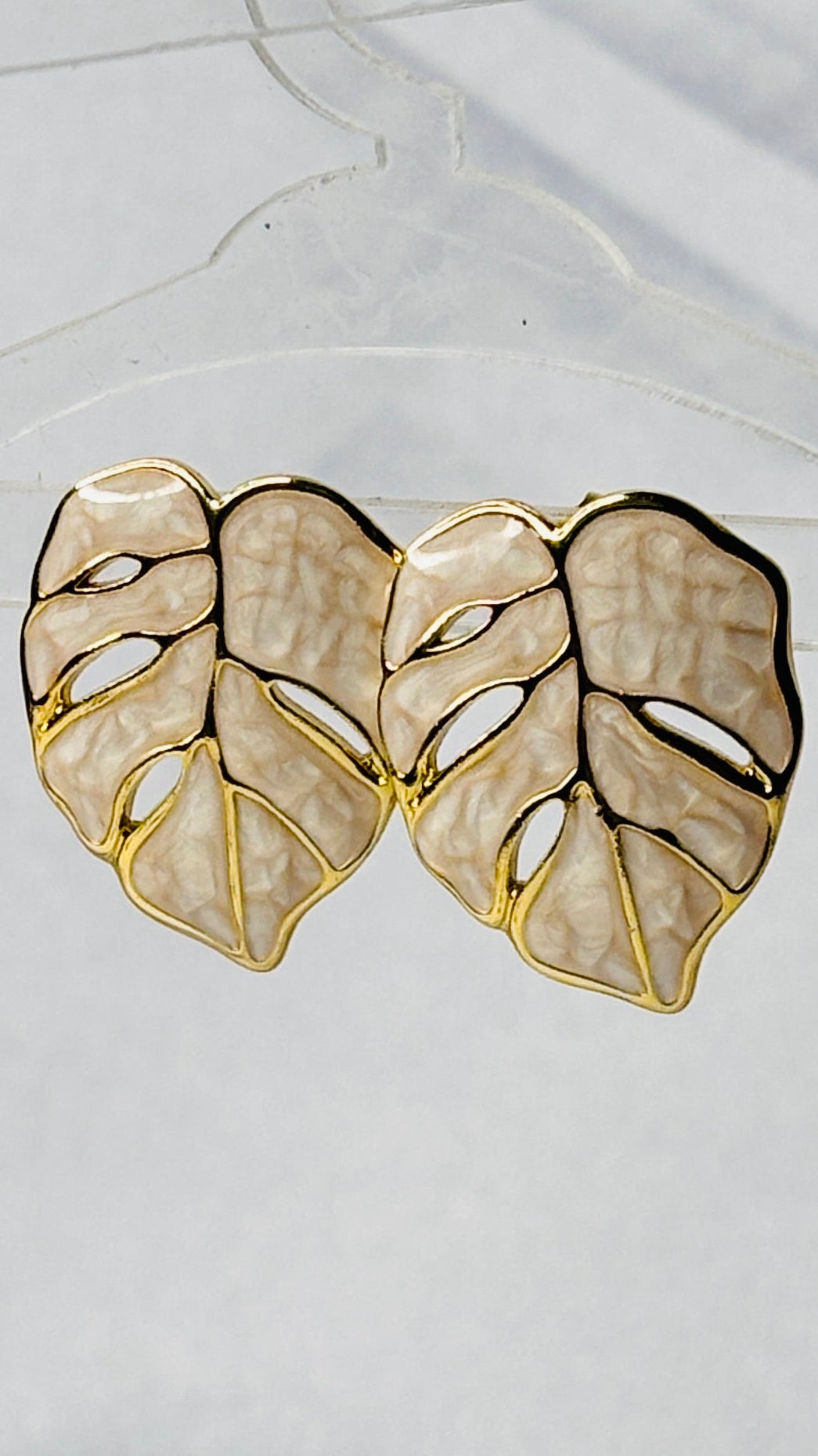 Lunar leaf earrings-Moon White