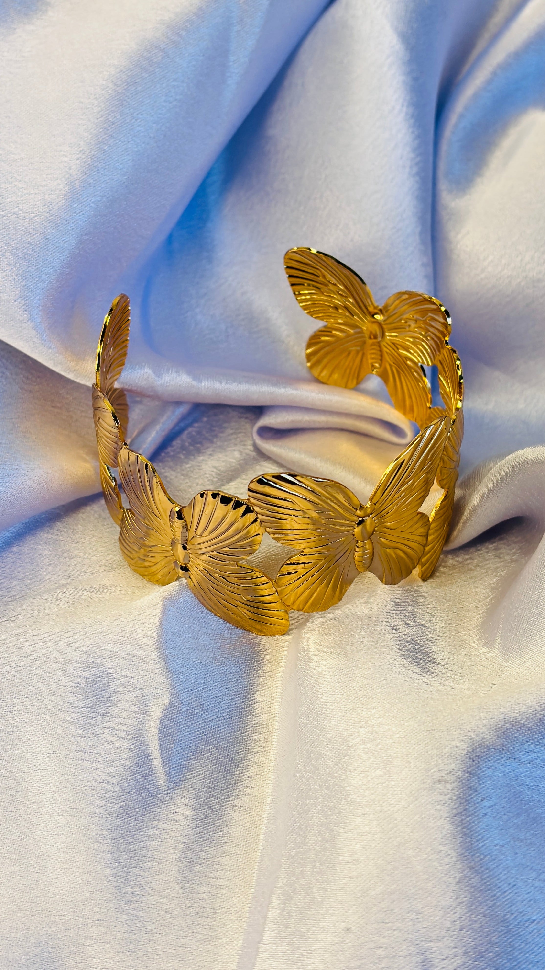Butterfly Gleam Cuff