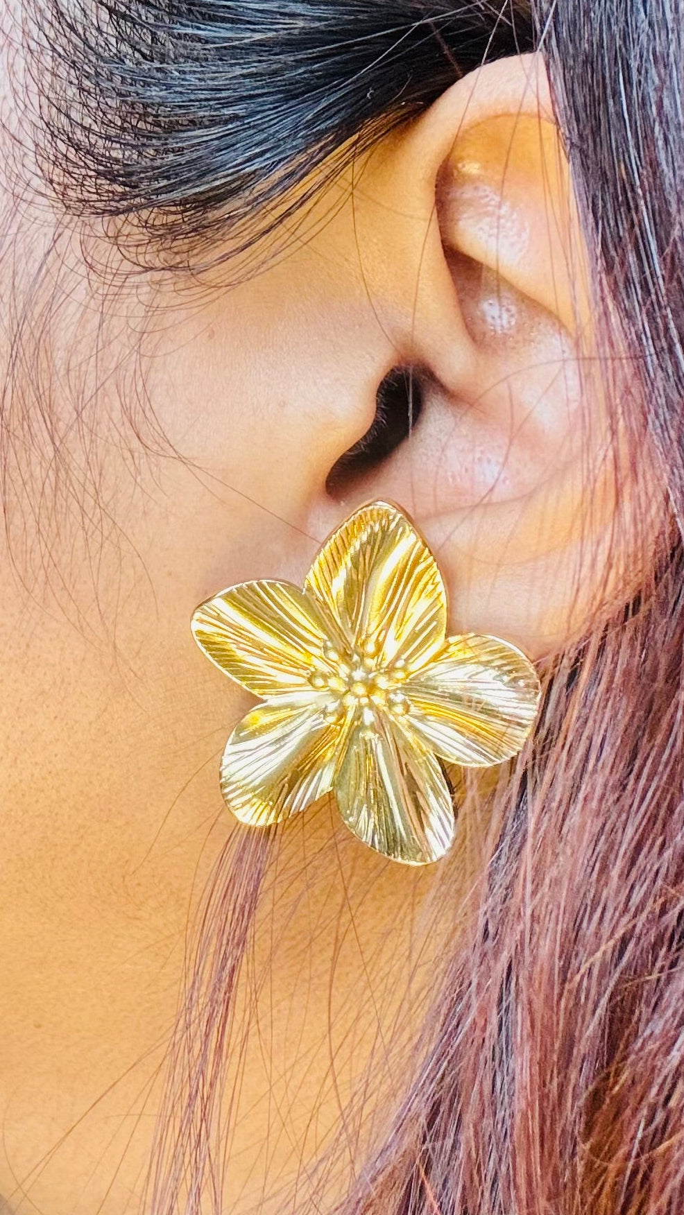 Stellar Bloom Earrings-Golden Petals
