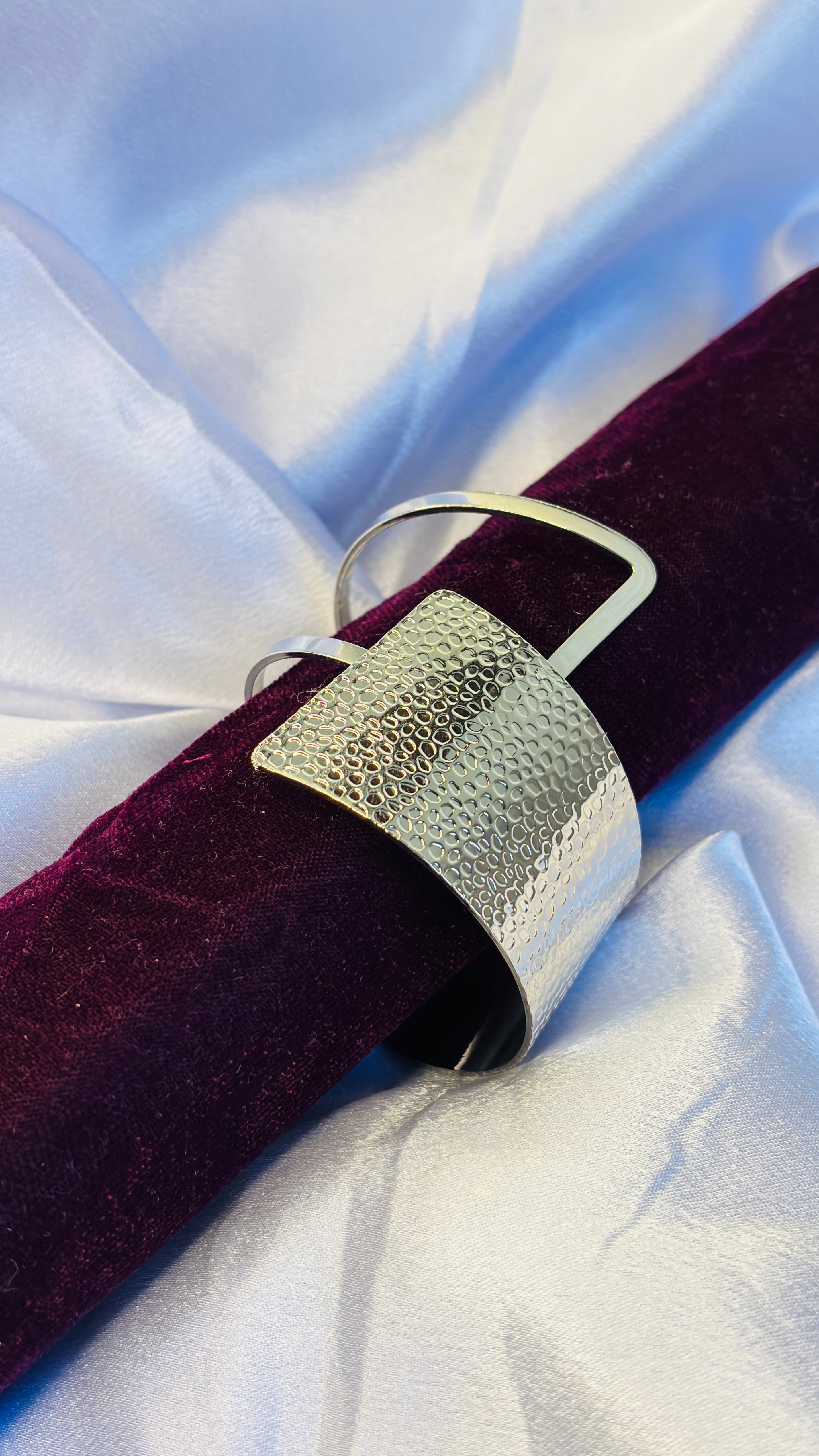 Contour Wave Cuff- Silver